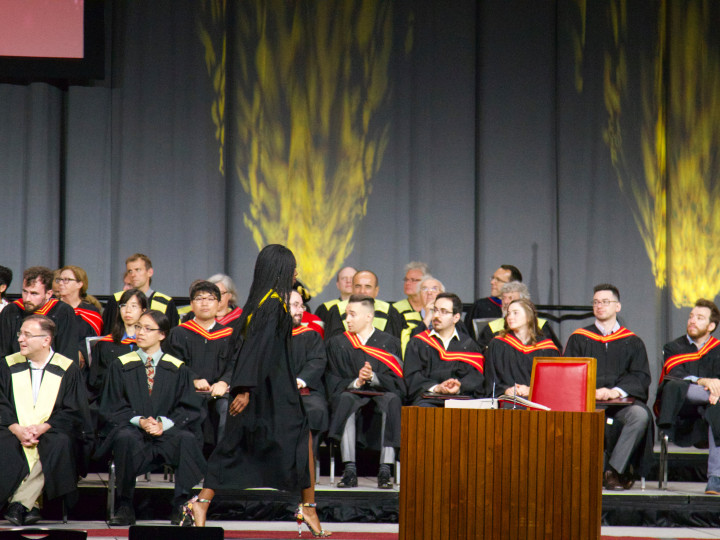 adetayo-adepoju-8RYUE3BlqNA-unsplash